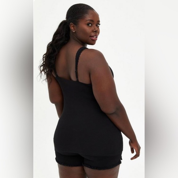 Torrid Ribbed Scoop Neck Lace Strap Tank 5/5X/28 - Picture 3 of 8